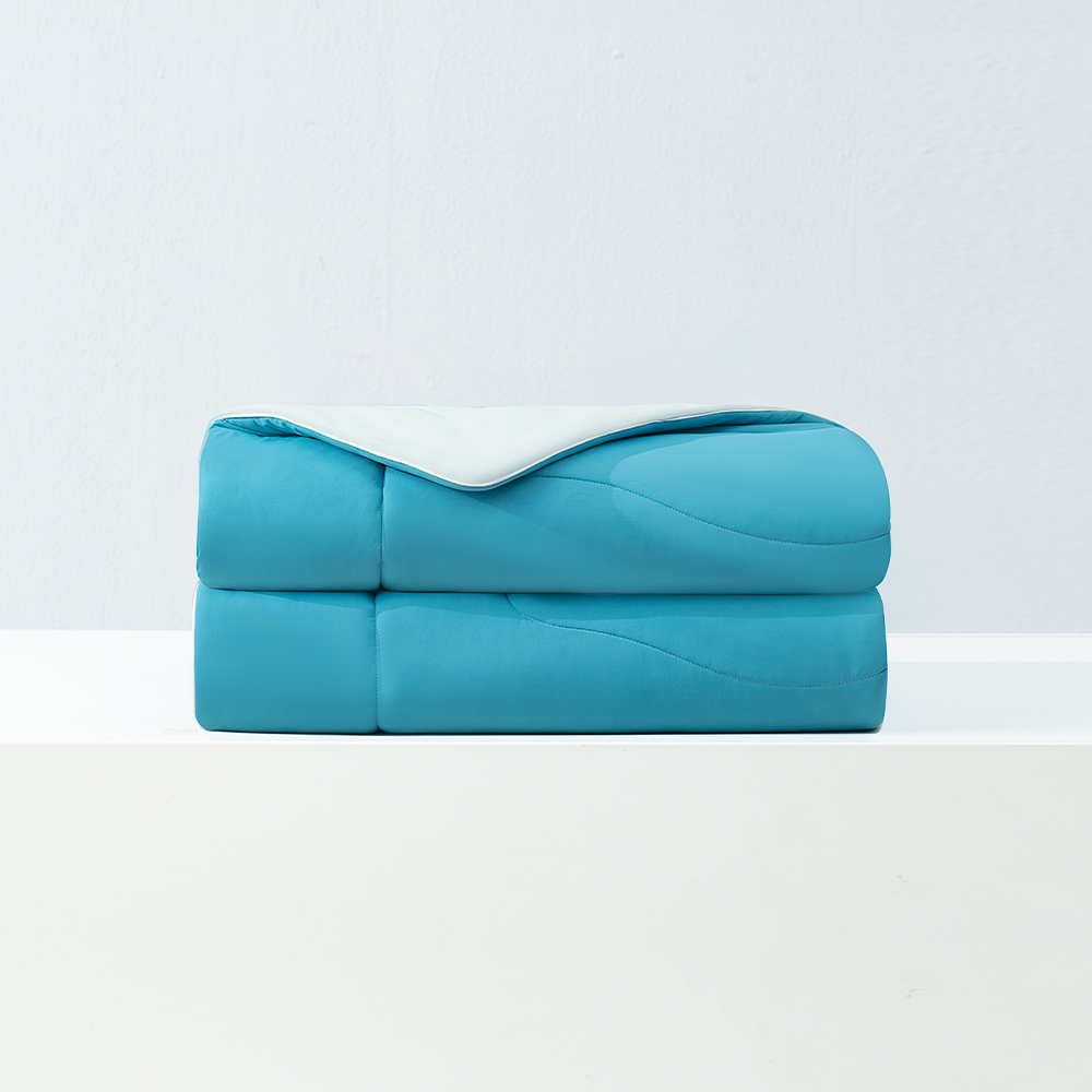 Chillwave™ Cooling Comforter