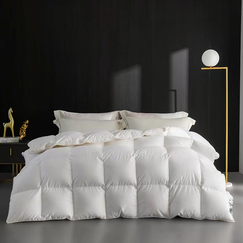 800 Loft Premium Siberian Goose Down Duvet