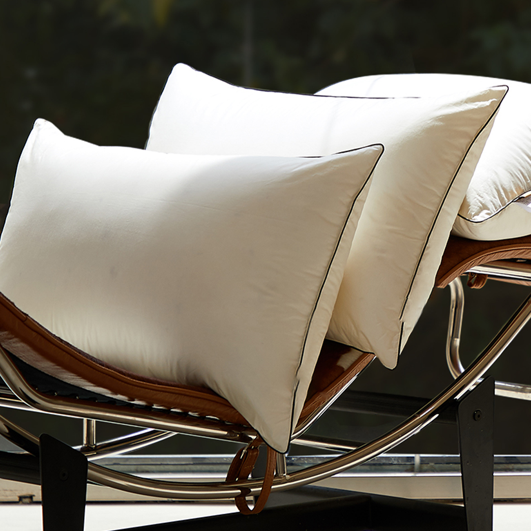 A Buyer's Guide to Down Pillows