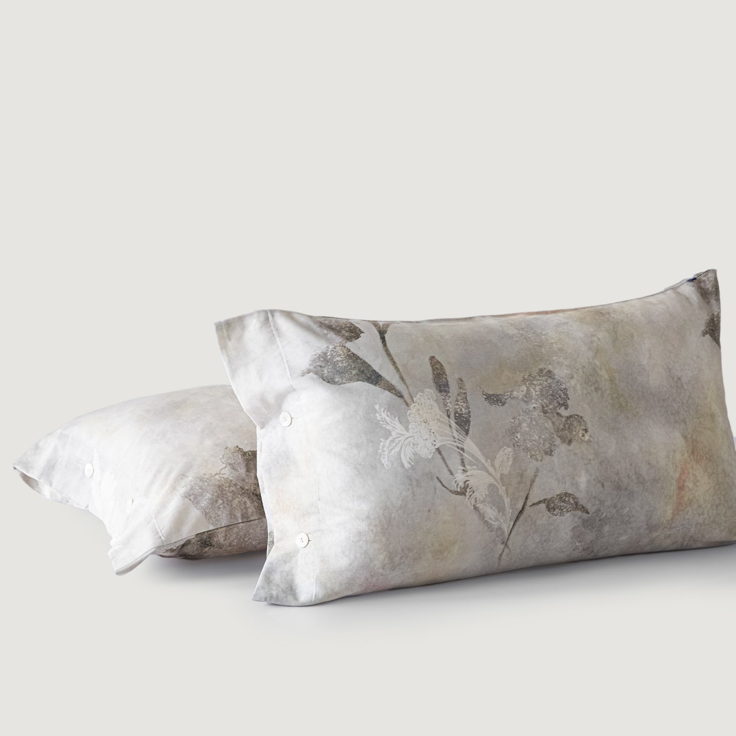 Luxe Lyocell & Cotton Pillowcase – Misty Floral