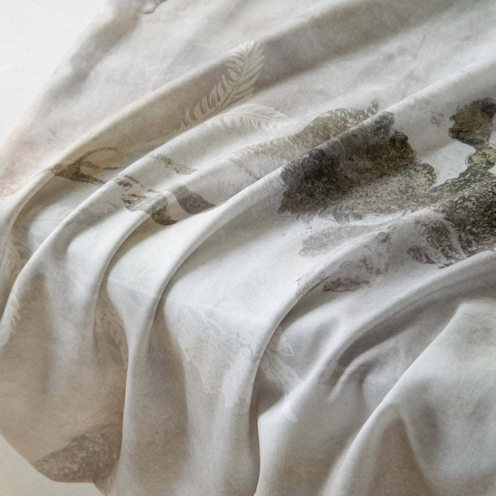 Luxe Lyocell & Cotton Pillowcase – Misty Floral