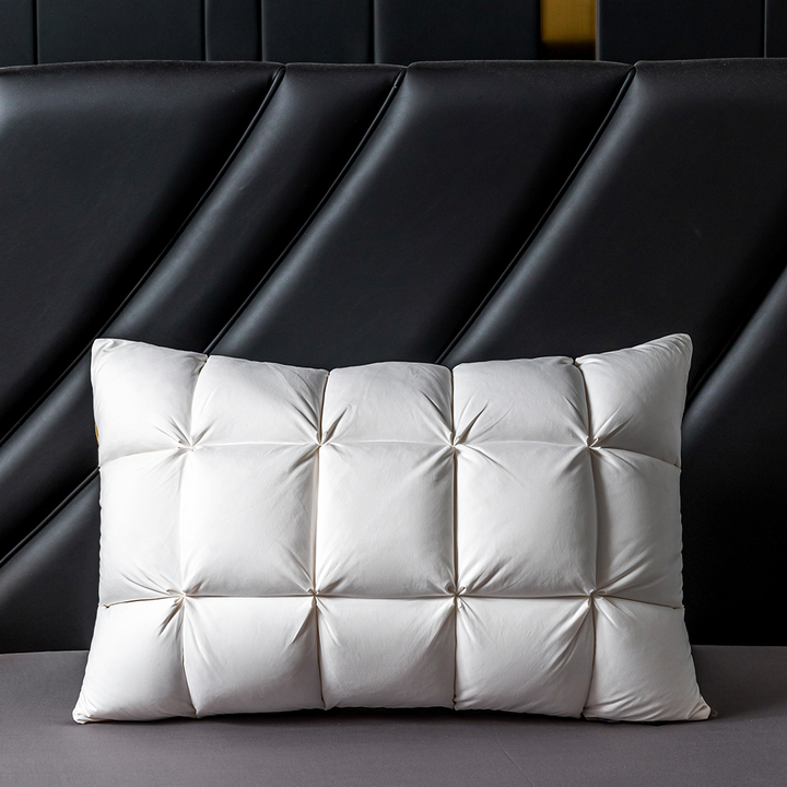 700 F.P Luxe Puff Down Pillow