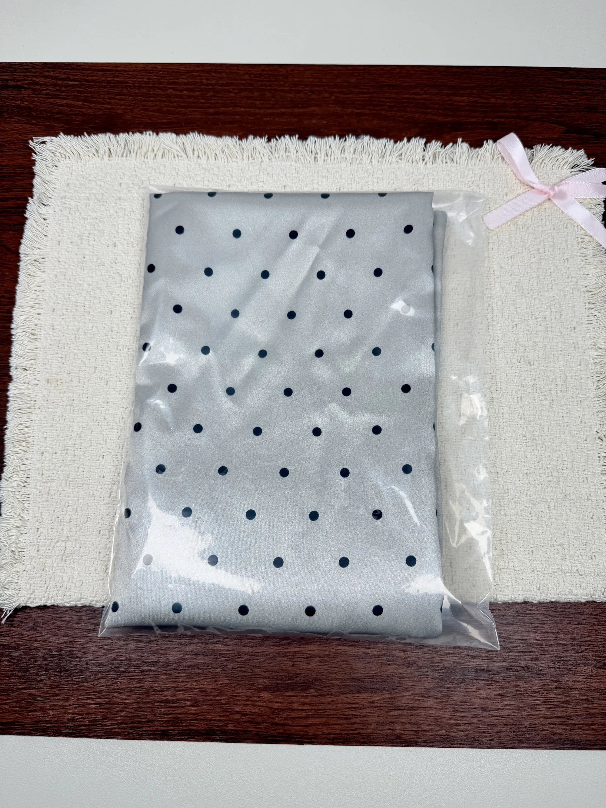 Mulberry Silk Pillowcase | Hypoallergenic