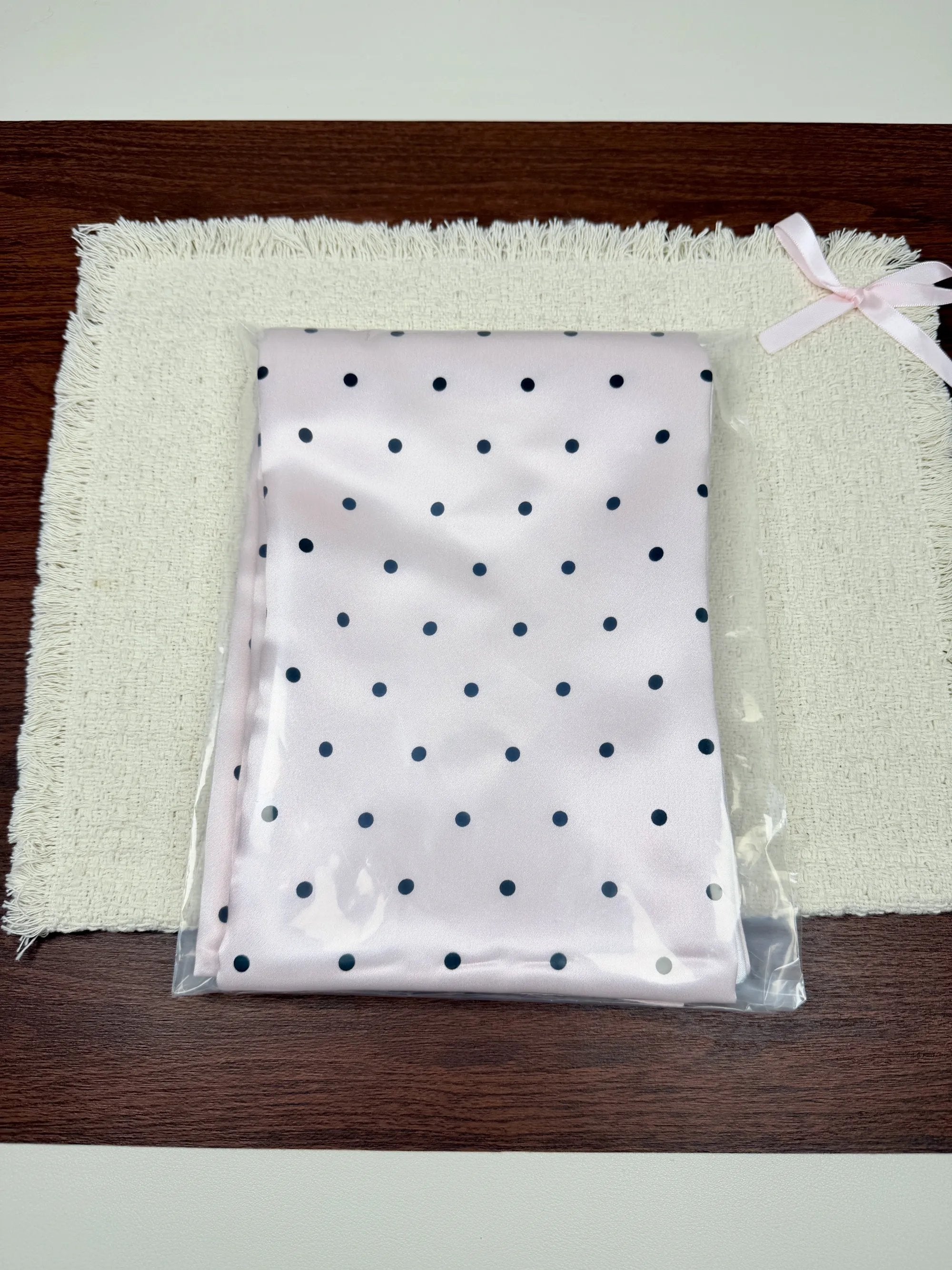 Mulberry Silk Pillowcase | Hypoallergenic