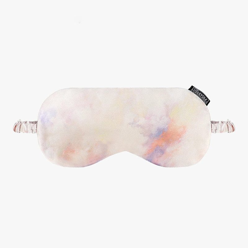 Silk eye mask gentle skin contact