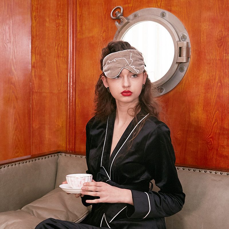 Velvet Silk Sleep Mask | Adjustable Light-Blocking