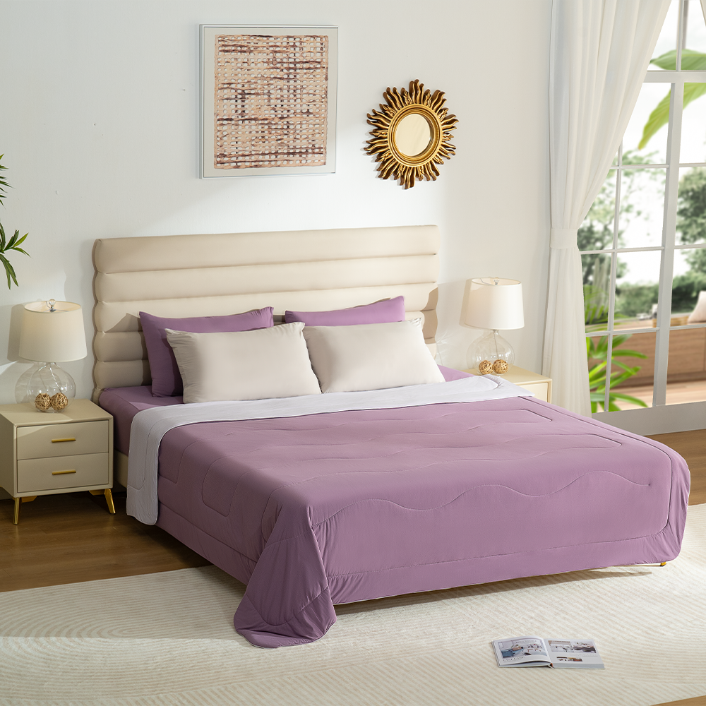 Chillwave™ Cooling Comforter