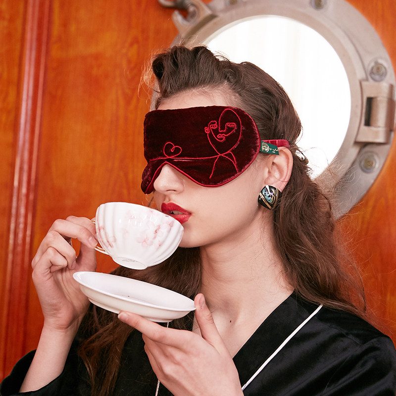 Velvet Silk Sleep Mask | Adjustable Light-Blocking